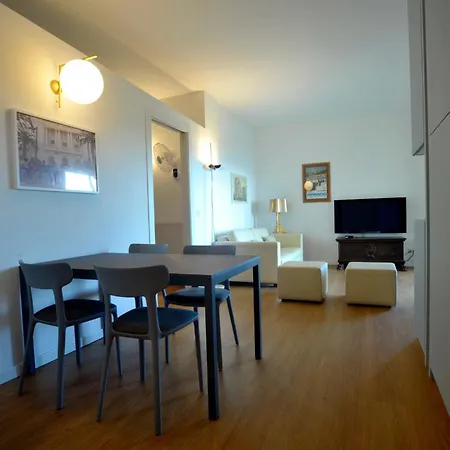 Maison Adri ' Con Posto Auto Privato Bussana Nuova