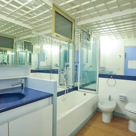 Maison Adri ' Con Posto Auto Privato 新布萨纳